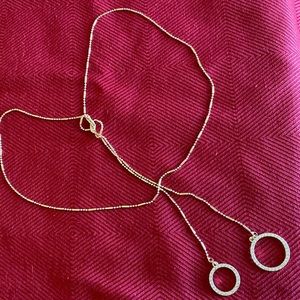 GOLD TONE RHINESTONE LONG LINK DROP DOWN RINGS NECKLACE